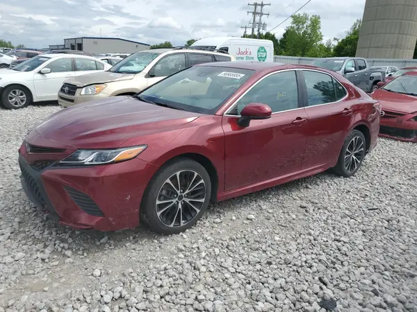 4T1B11HK1JU640550 2018 TOYOTA CAMRY - Image 1