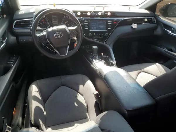 4T1B11HK1JU641732 2018 TOYOTA CAMRY - Image 8