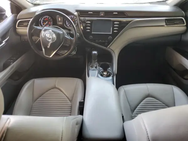 4T1B11HK1JU643416 2018 TOYOTA CAMRY - Image 8