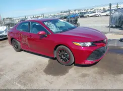 4T1B11HK1JU643884 2018 TOYOTA CAMRY