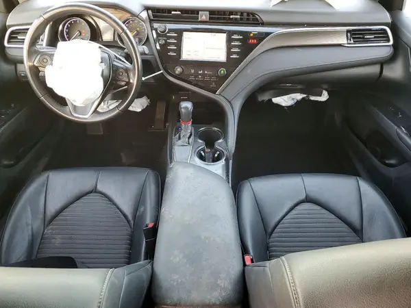 4T1B11HK1JU649622 2018 TOYOTA CAMRY - Image 8