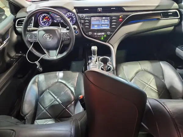 4T1B11HK1JU658899 2018 TOYOTA CAMRY - Image 8
