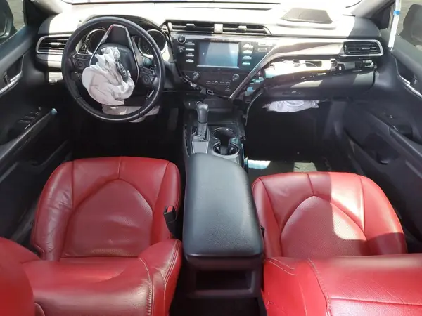 4T1B11HK1JU663990 2018 TOYOTA CAMRY - Image 8