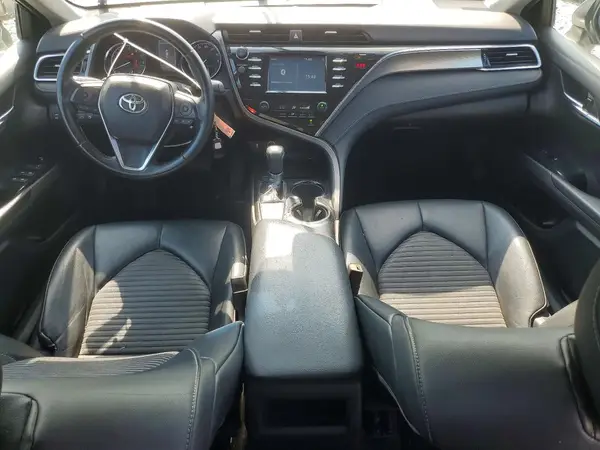 4T1B11HK1JU664833 2018 TOYOTA CAMRY - Image 8