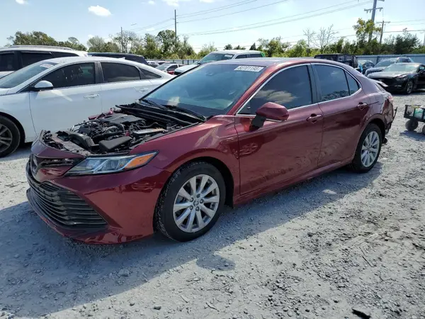 4T1B11HK1JU666162 2018 TOYOTA CAMRY - Image 1