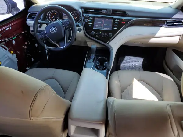 4T1B11HK1JU666162 2018 TOYOTA CAMRY - Image 8
