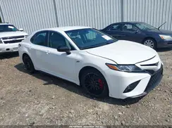 4T1B11HK1JU669126 2018 TOYOTA CAMRY