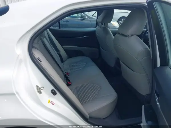 4T1B11HK1JU669126 2018 TOYOTA CAMRY - Image 8