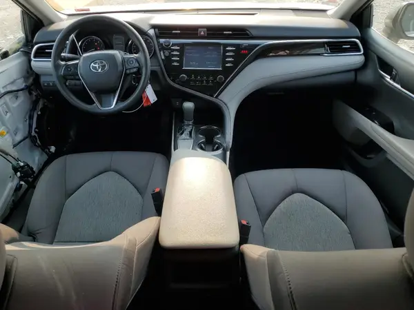 4T1B11HK1JU677887 2018 TOYOTA CAMRY - Image 8