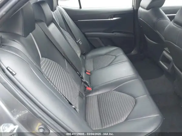 4T1B11HK1KU161840 2019 TOYOTA CAMRY - Image 8