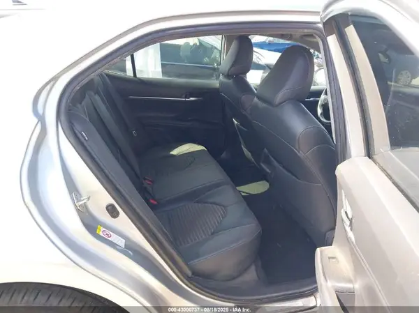 4T1B11HK1KU163085 2019 TOYOTA CAMRY - Image 8