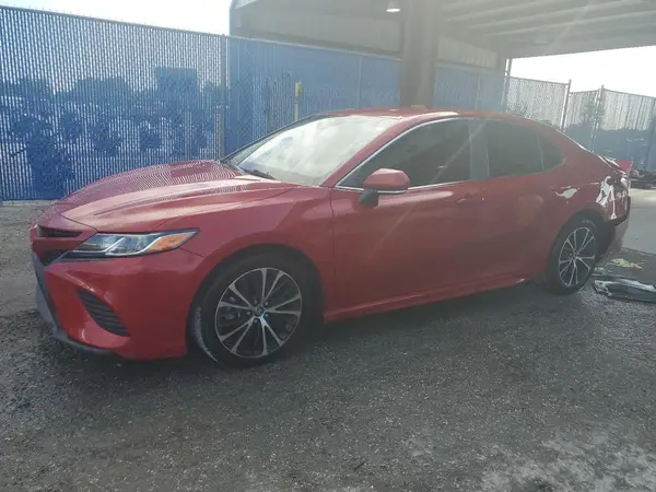 4T1B11HK1KU166374 2019 TOYOTA CAMRY - Image 1