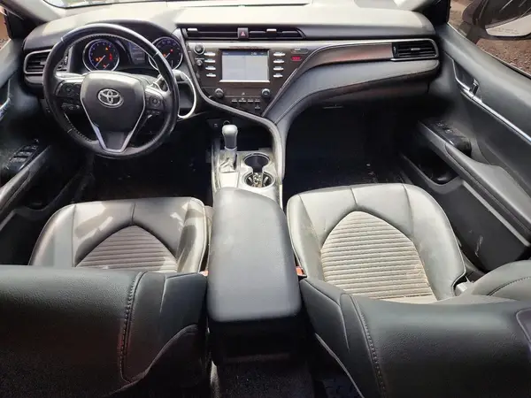 4T1B11HK1KU167590 2019 TOYOTA CAMRY - Image 8
