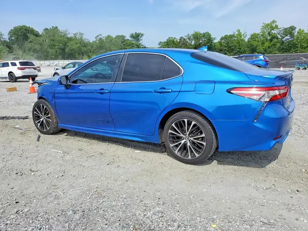 4T1B11HK1KU168481 2019 TOYOTA CAMRY - Image 2