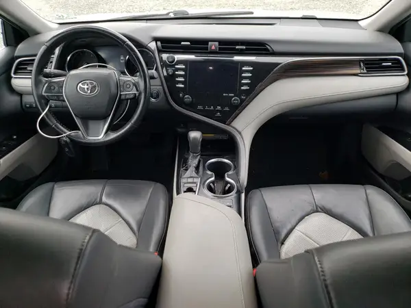 4T1B11HK1KU169064 2019 TOYOTA CAMRY - Image 8