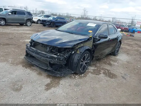 4T1B11HK1KU170067 2019 TOYOTA CAMRY - Image 2