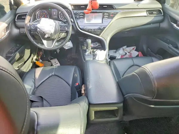 4T1B11HK1KU174863 2019 TOYOTA CAMRY - Image 8