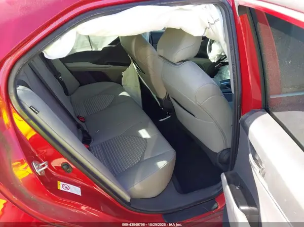4T1B11HK1KU178105 2019 TOYOTA CAMRY - Image 8