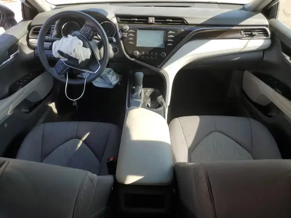 4T1B11HK1KU178749 2019 TOYOTA CAMRY - Image 8
