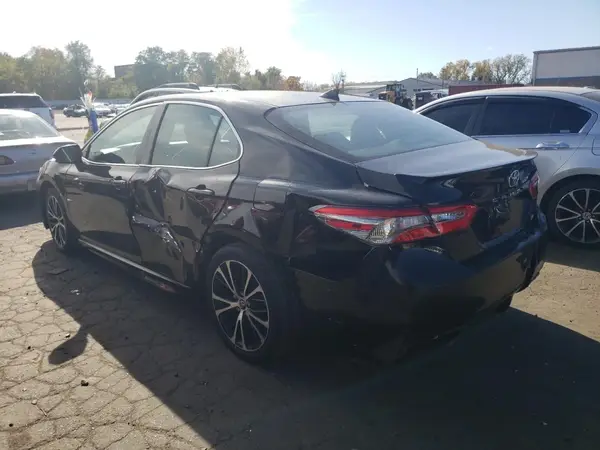 4T1B11HK1KU178847 2019 TOYOTA CAMRY - Image 2
