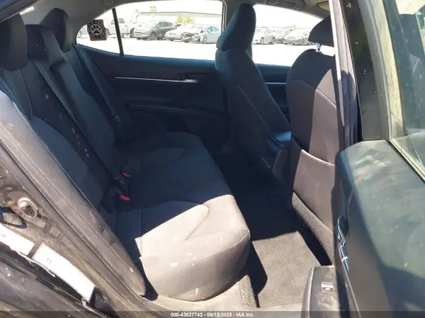 4T1B11HK1KU185930 2019 TOYOTA CAMRY - Image 8