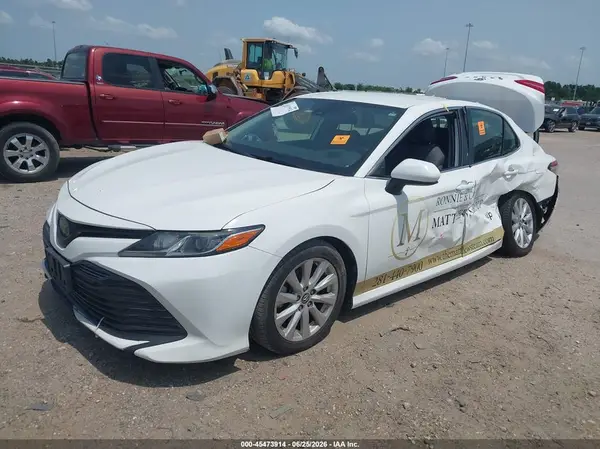 4T1B11HK1KU186513 2019 TOYOTA CAMRY - Image 2