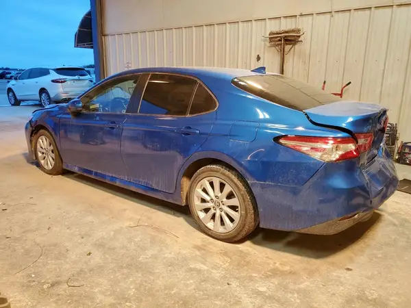 4T1B11HK1KU187869 2019 TOYOTA CAMRY - Image 2