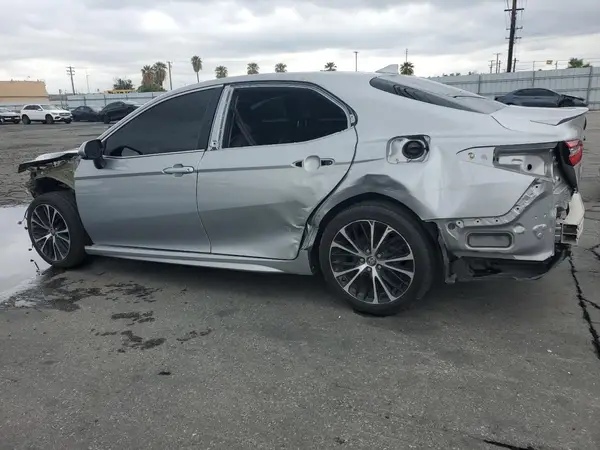 4T1B11HK1KU190223 2019 TOYOTA CAMRY - Image 2