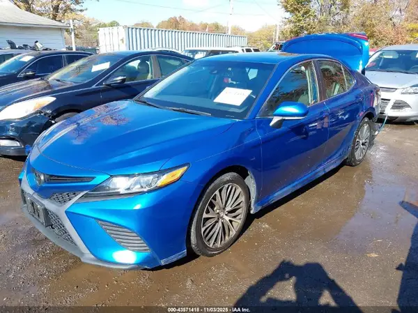 4T1B11HK1KU192277 2019 TOYOTA CAMRY - Image 2