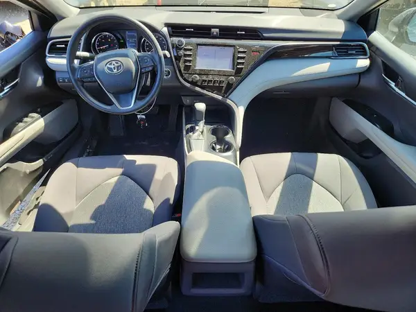 4T1B11HK1KU195986 2019 TOYOTA CAMRY - Image 8