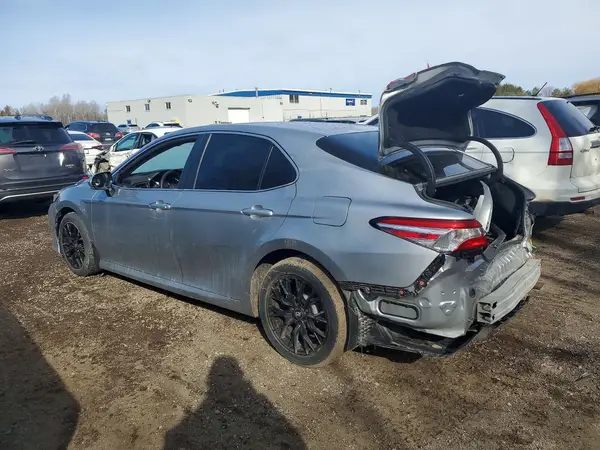 4T1B11HK1KU203911 2019 TOYOTA CAMRY - Image 2