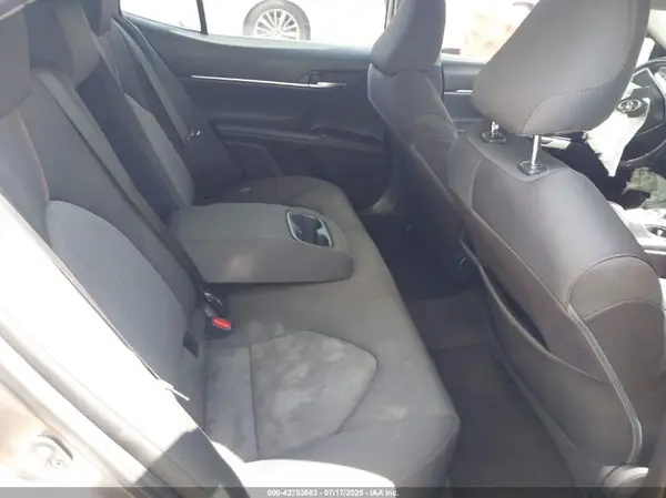 4T1B11HK1KU205657 2019 TOYOTA CAMRY - Image 8