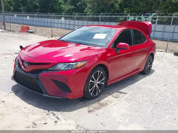 4T1B11HK1KU209417 2019 TOYOTA CAMRY - Image 2
