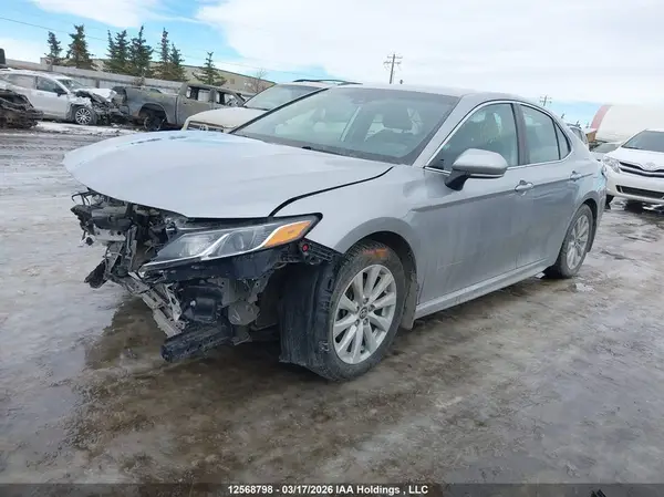 4T1B11HK1KU213614 2019 TOYOTA CAMRY - Image 2