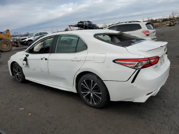 4T1B11HK1KU214732 2019 TOYOTA CAMRY - Image 2