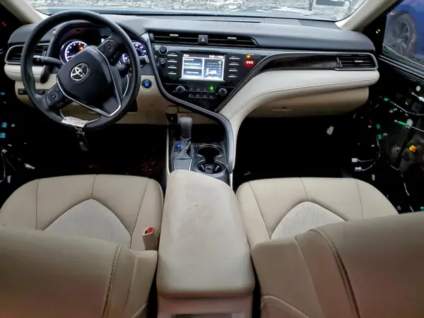 4T1B11HK1KU215668 2019 TOYOTA CAMRY - Image 8