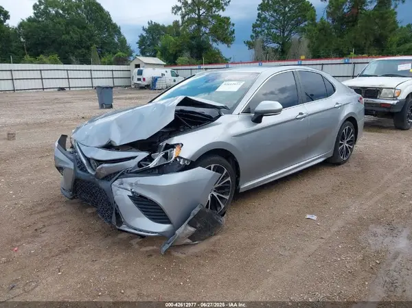 4T1B11HK1KU227125 2019 TOYOTA CAMRY - Image 2