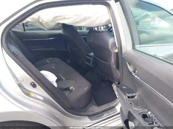 4T1B11HK1KU228887 2019 TOYOTA CAMRY - Image 8