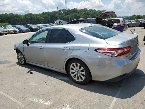 4T1B11HK1KU229120 2019 TOYOTA CAMRY - Image 2