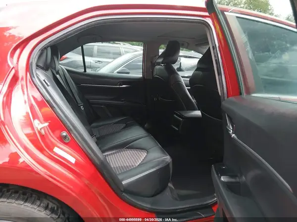 4T1B11HK1KU233250 2019 TOYOTA CAMRY - Image 8