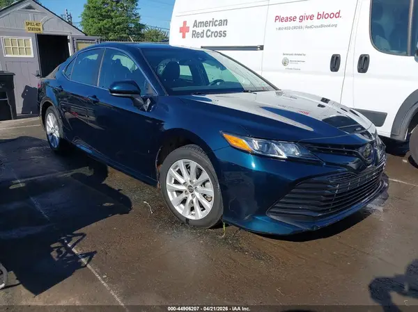 4T1B11HK1KU233409 2019 TOYOTA CAMRY - Image 1
