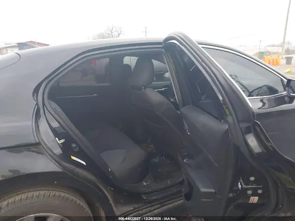 4T1B11HK1KU235791 2019 TOYOTA CAMRY - Image 8