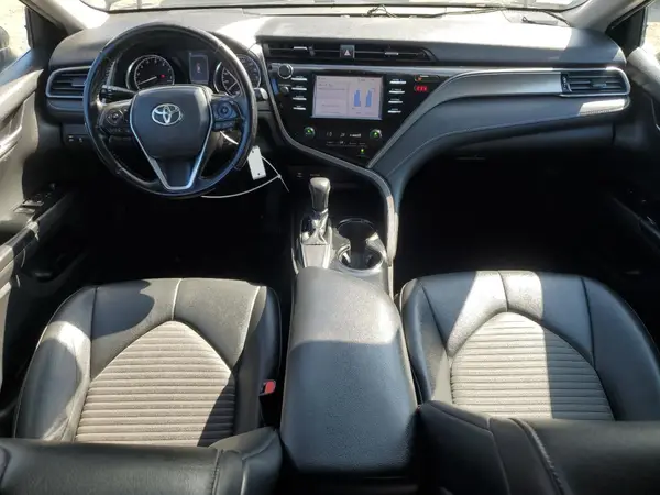 4T1B11HK1KU245768 2019 TOYOTA CAMRY - Image 8