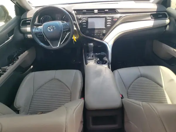 4T1B11HK1KU246404 2019 TOYOTA CAMRY - Image 8