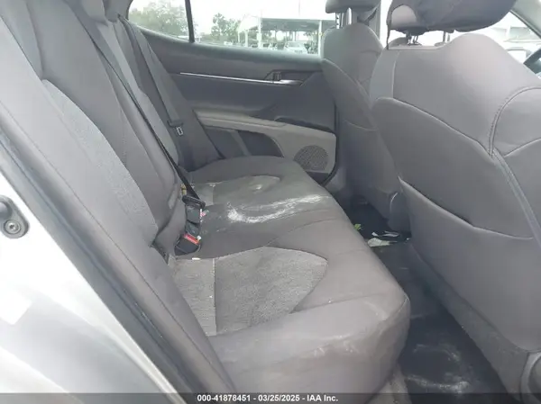 4T1B11HK1KU248251 2019 TOYOTA CAMRY - Image 8