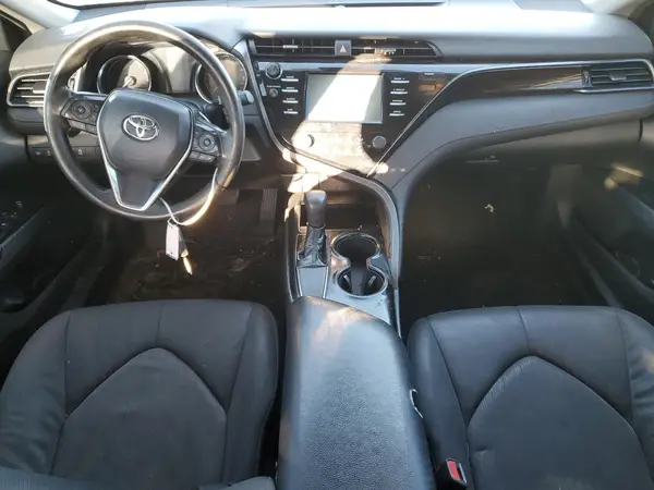 4T1B11HK1KU257712 2019 TOYOTA CAMRY - Image 8