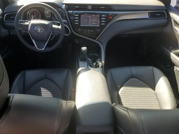 4T1B11HK1KU258147 2019 TOYOTA CAMRY - Image 8