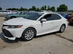 4T1B11HK1KU260657 2019 TOYOTA CAMRY