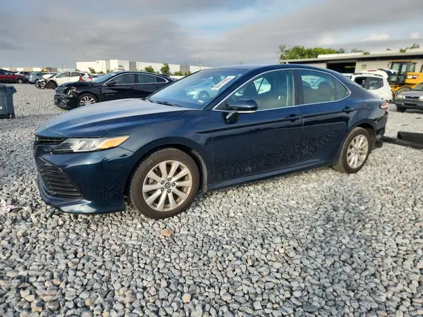 4T1B11HK1KU264224 2019 TOYOTA CAMRY - Image 1