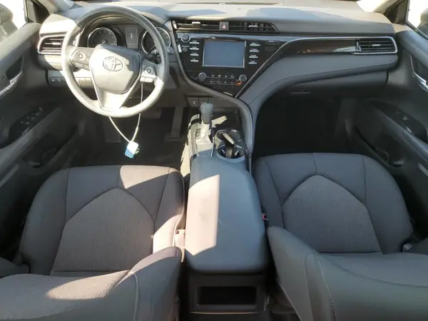 4T1B11HK1KU267480 2019 TOYOTA CAMRY - Image 8